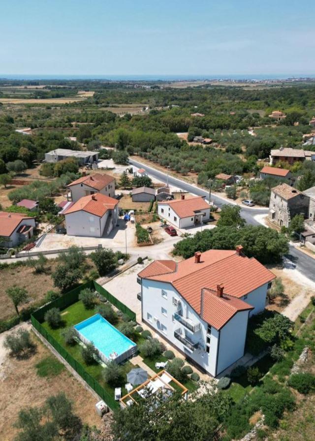Black Diamond Apartment Vilanija Exterior foto